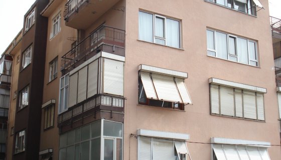 Hazır İnşaat Ltd Aile şirketi İnşaatları 1960-2007
